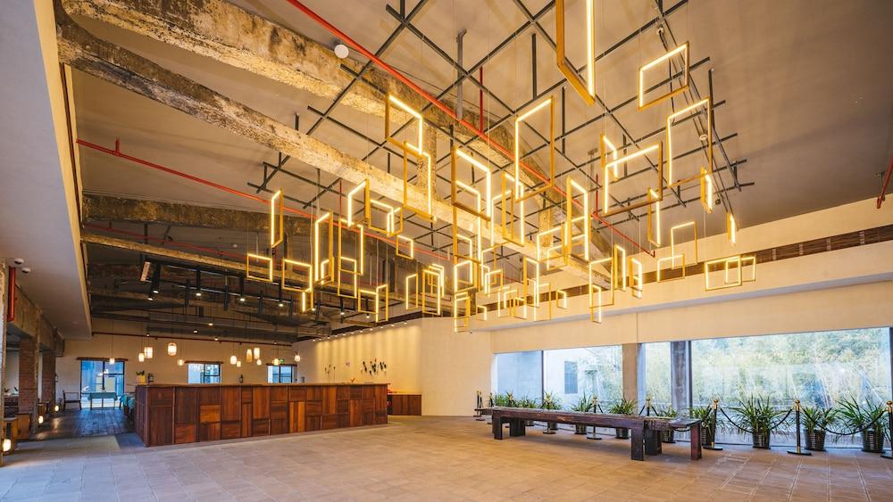 Ramada Encore By Wyndham Shanghai Pudong Airport Extérieur photo